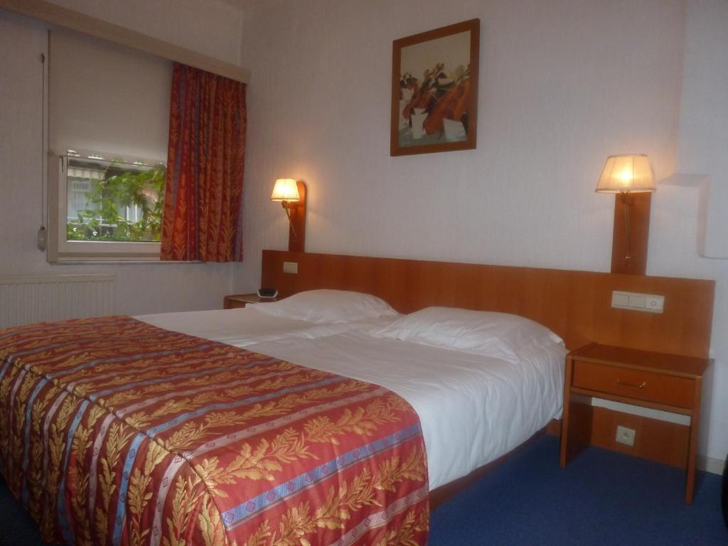 גנק Hotel 'T Hert מראה חיצוני תמונה