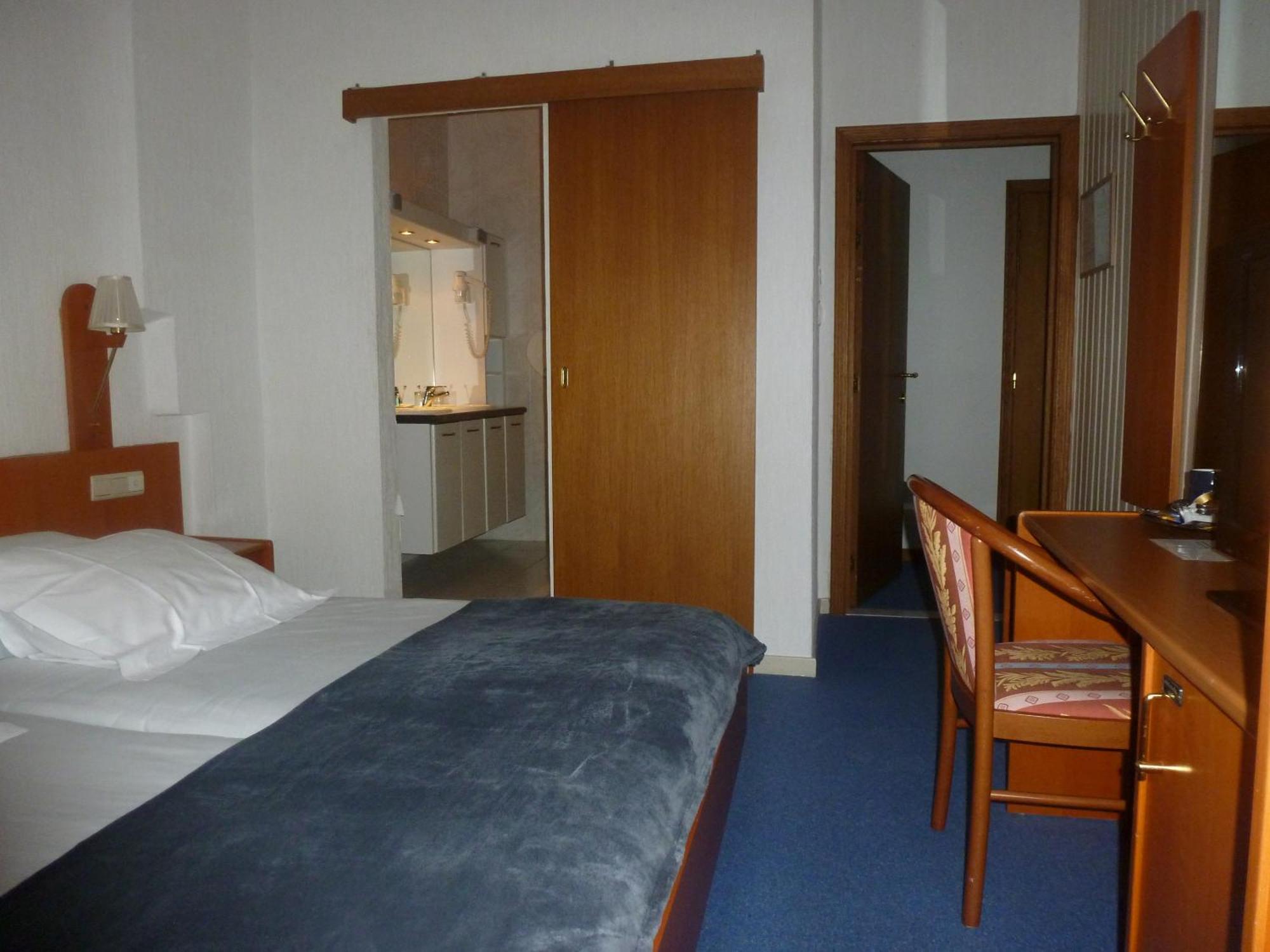 גנק Hotel 'T Hert מראה חיצוני תמונה
