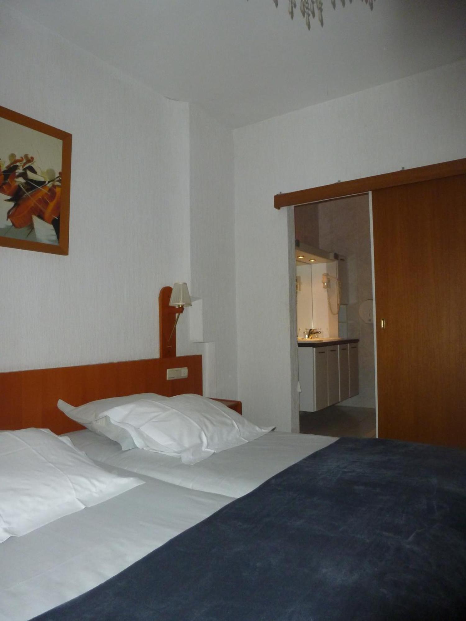 גנק Hotel 'T Hert מראה חיצוני תמונה